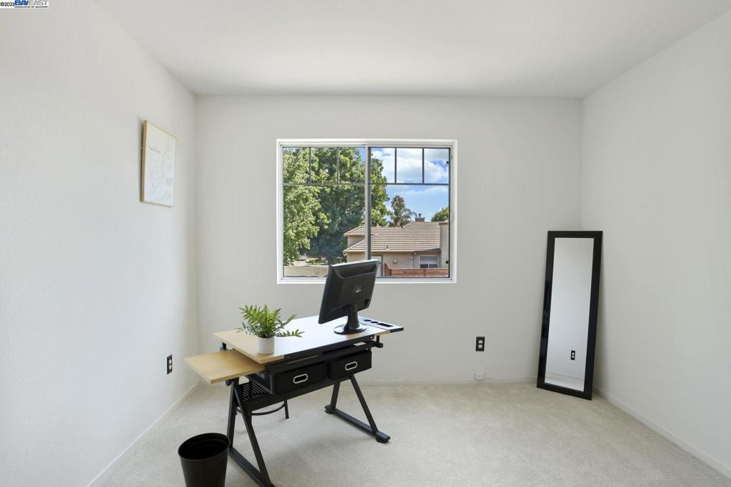 WOODFIELD ESTS - Residential