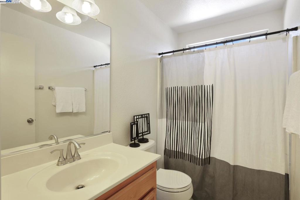 WOODFIELD ESTS - Residential