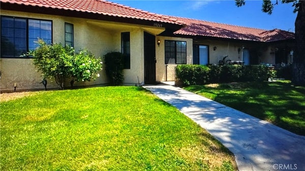 19269 ELM DR, APPLE VALLEY, CA 92308 - Image 2ea615c2a424bfa1b288cd0c7eadc905/495628261