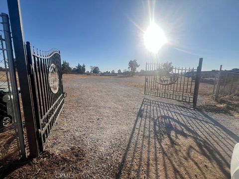 33761 Leon Rd Winchester CA 92596