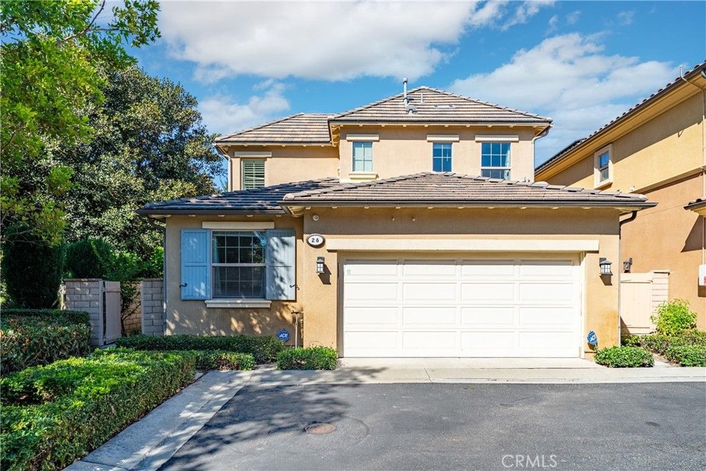 Photo of 26 Twin Gables, Irvine, CA 92620 (MLS # OC25243957)
