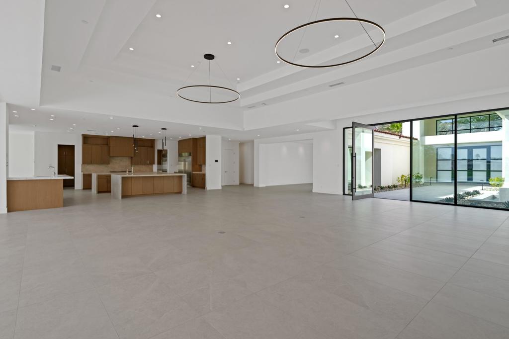 The Hideaway - Residential