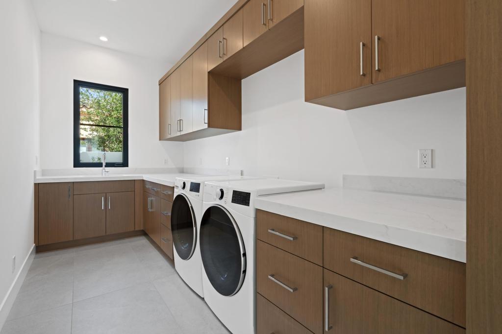 The Hideaway - Residential