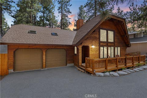 Photo of 26723 Raven RD, Wrightwood, CA 92397 (MLS # HD26181854)