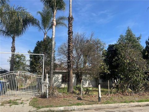 1972 W Lincoln Avenue San Bernardino CA 92411