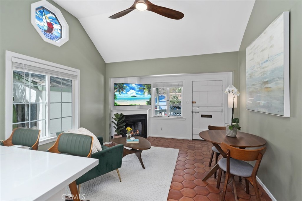 1595 Arroyo Drive