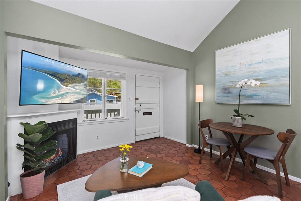 Canyon (CYN) - Residential Lease