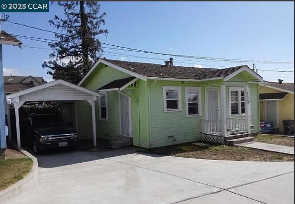COZY 2-BEDROOM COTTAGE – With low HOA only 100 per month Welcome to this charming, move-in ready 2-bedroom home located in Oakland’s Eastmont neighborhood. Offering the privacy of a standalone cottage with no shared walls, this home delivers the comfort and convenience many buyers are seeking—all at an affordable price. Step inside to discover beautiful flooring, a modern kitchen with granite countertops, and an efficient layout that maximizes space and natural light. Enjoy the added convenience of a dedicated laundry room located right next to the covered carport.Tucked securely behind a gated entry, this cozy cottage is part of a small, intimate community of just four homes.There’s even guest parking in the adjacent lot-a rare bonus! Located just minutes from the AC Transit transfer hub and Eastmont Town Center, you'll have easy access to public transportation, freeways, shopping, and more. This home is ideal for first-time buyers, downsizers, or investors looking for a turnkey rental property. Open House Schedule:10/11| 1:00 PM–4:00 PM Sunday. Don’t miss this cozy East Oakland gem-it won’t last long!