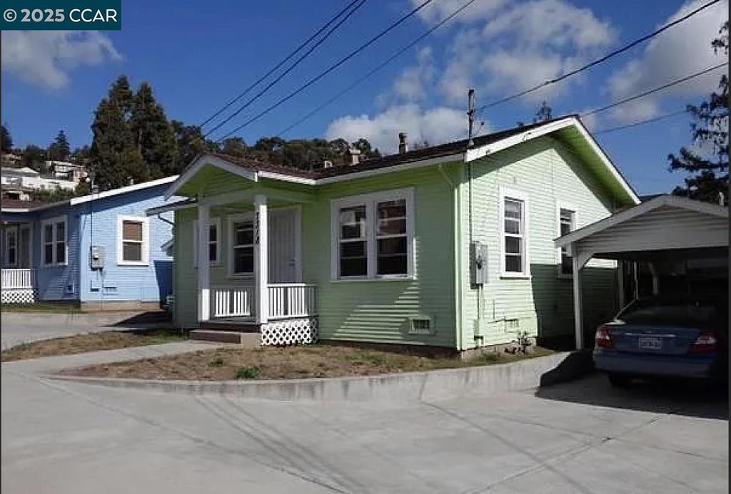 MACARTHUR - Residential