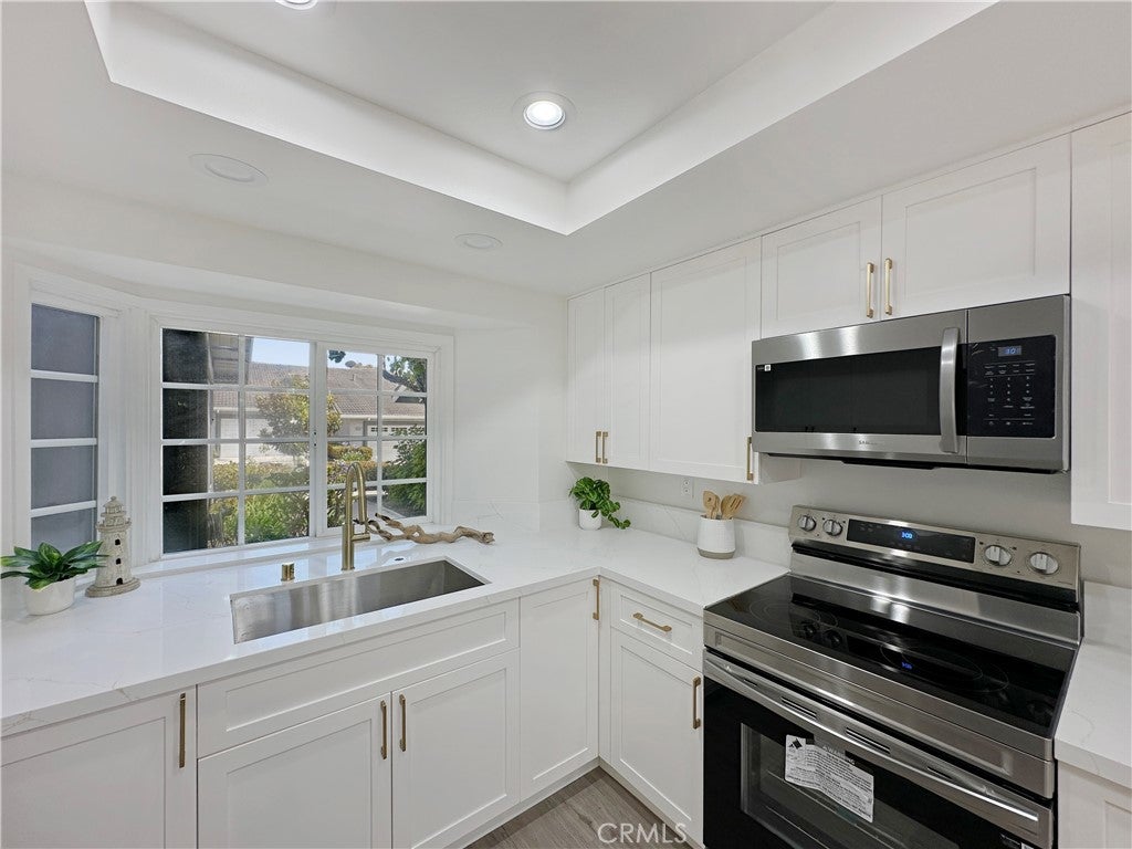 3334 Calle La Veta, San Clemente CA 92672 - Photo 13