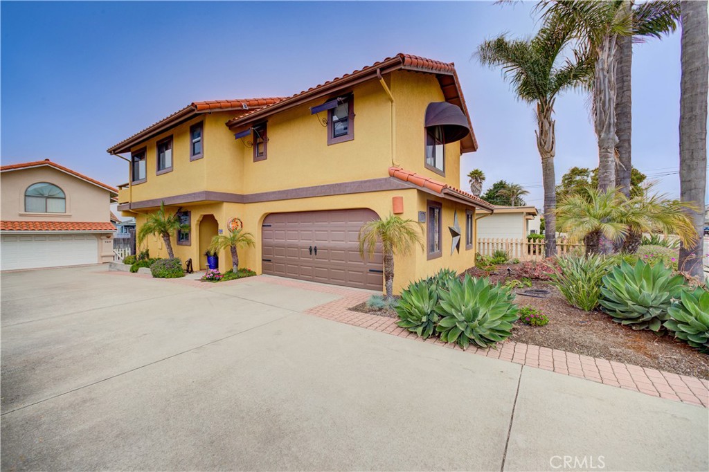 375 N 6th Street