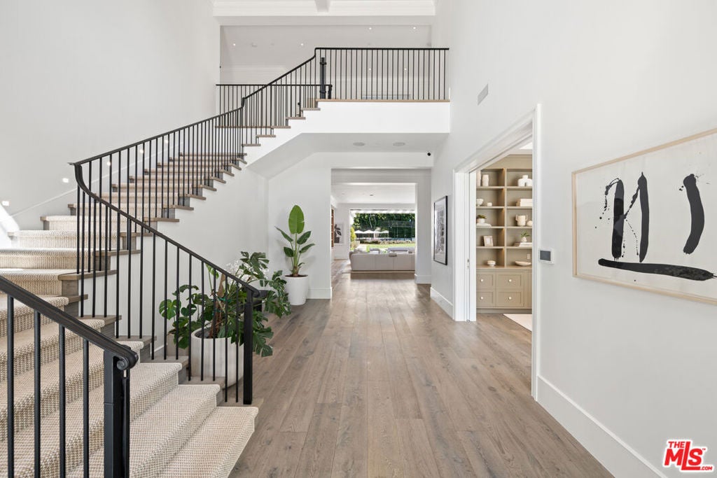 807 Cinthia Street