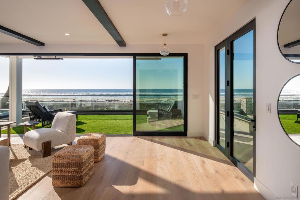 Mission Beach - Residential