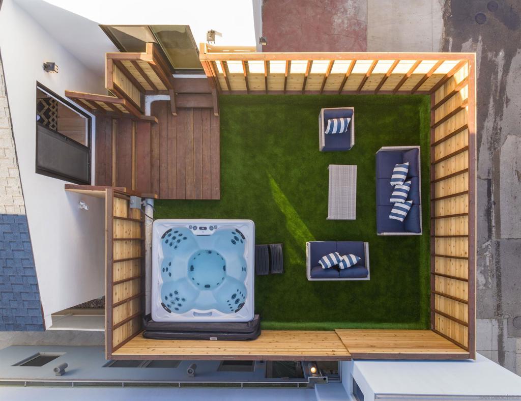 Mission Beach - Residential