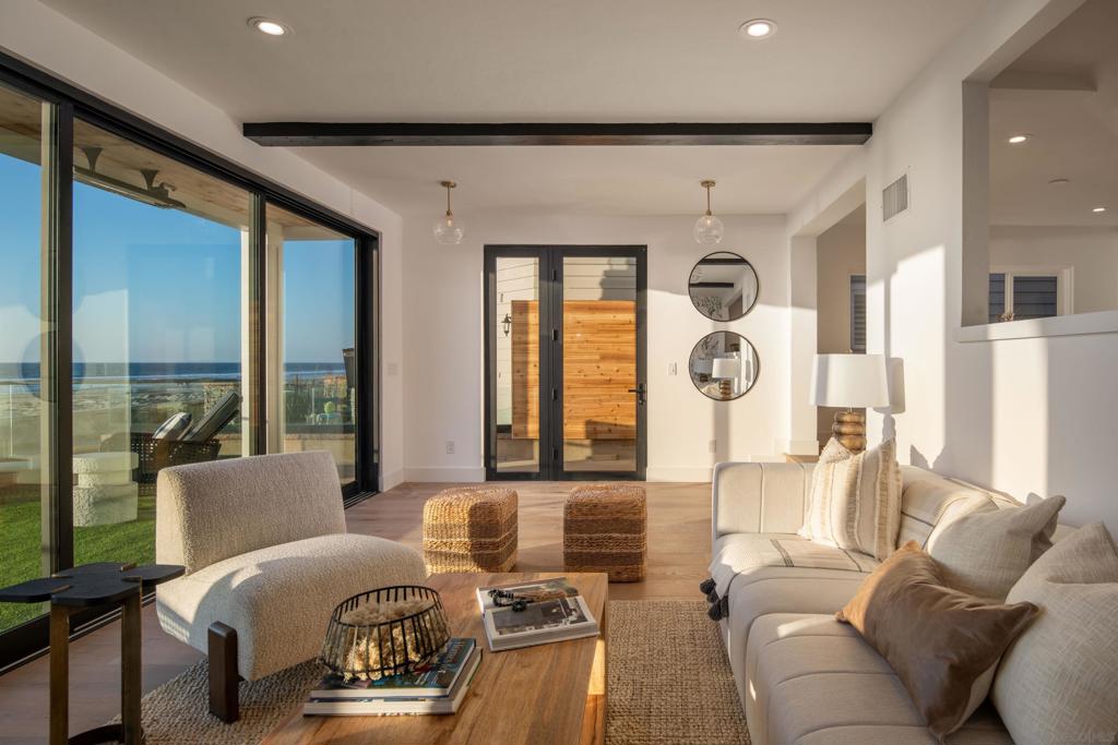 Mission Beach - Residential