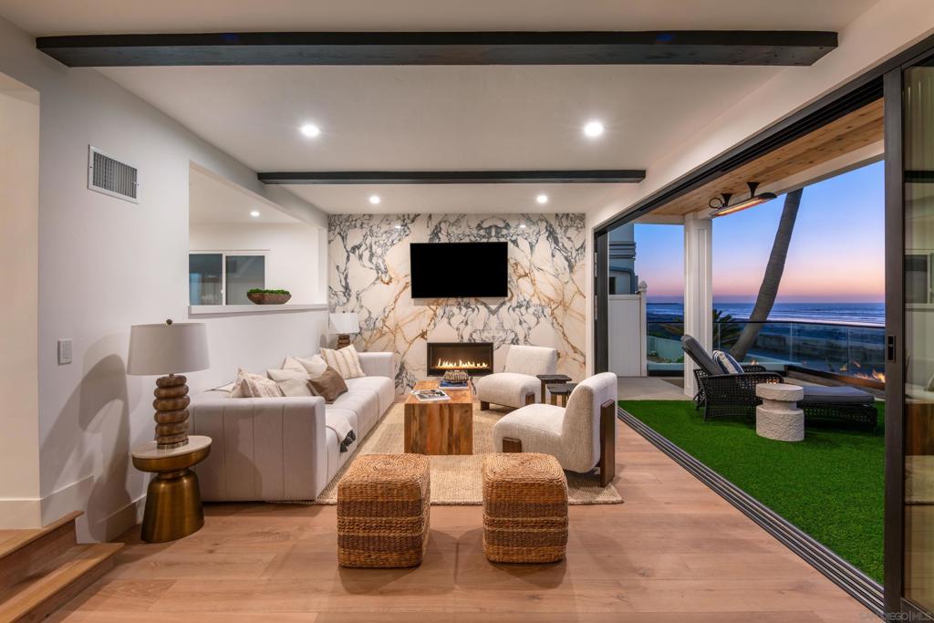 Mission Beach - Residential