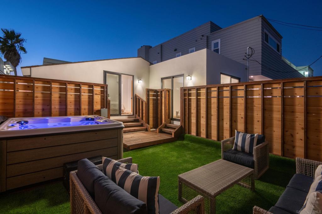 Mission Beach - Residential