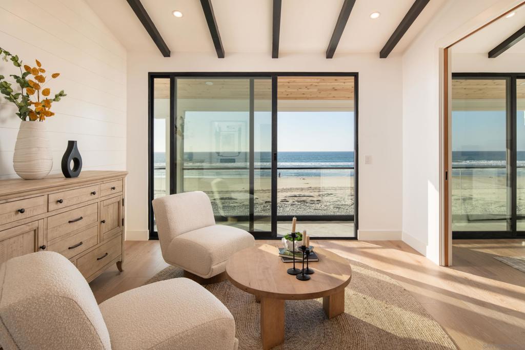 Mission Beach - Residential