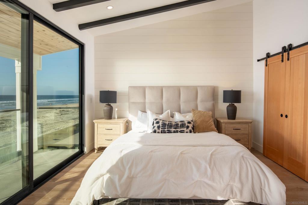 Mission Beach - Residential