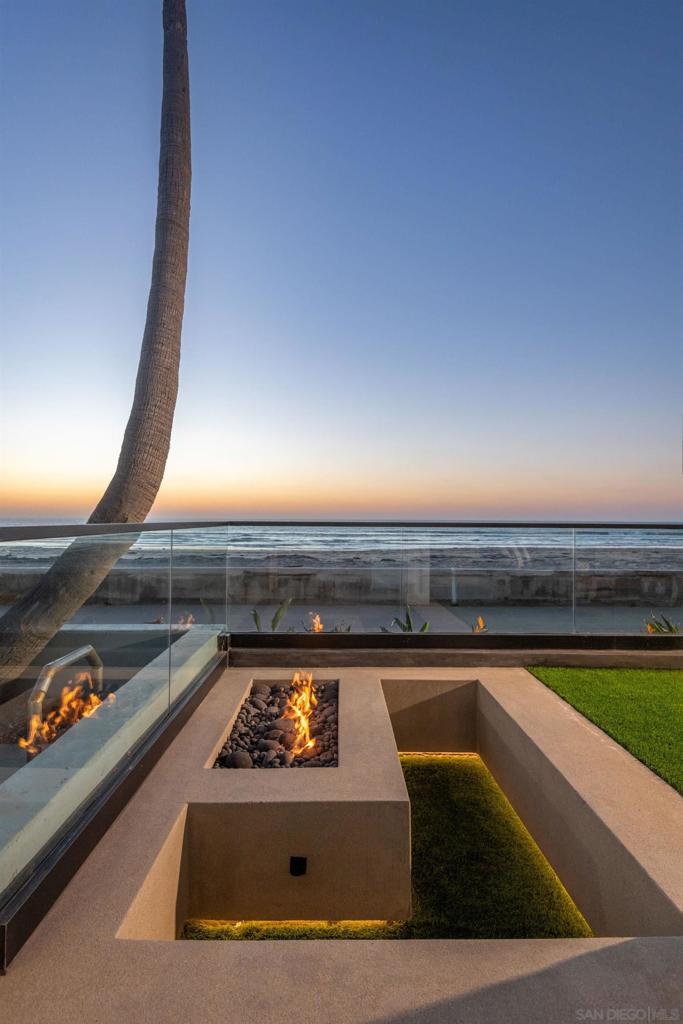 Mission Beach - Residential