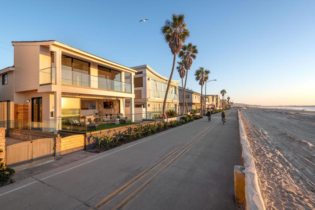 Mission Beach - Residential