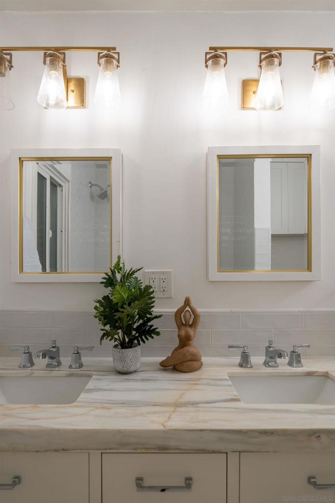 Mission Beach - Residential