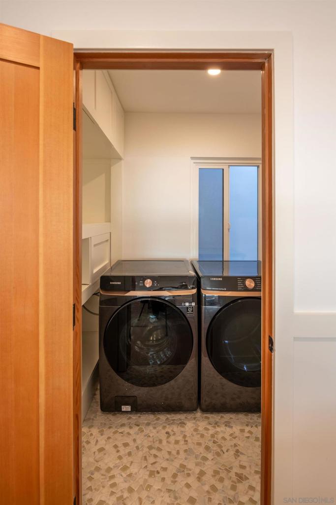 Mission Beach - Residential