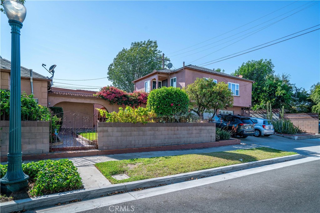 Properties 1 2013 S Palm Ave