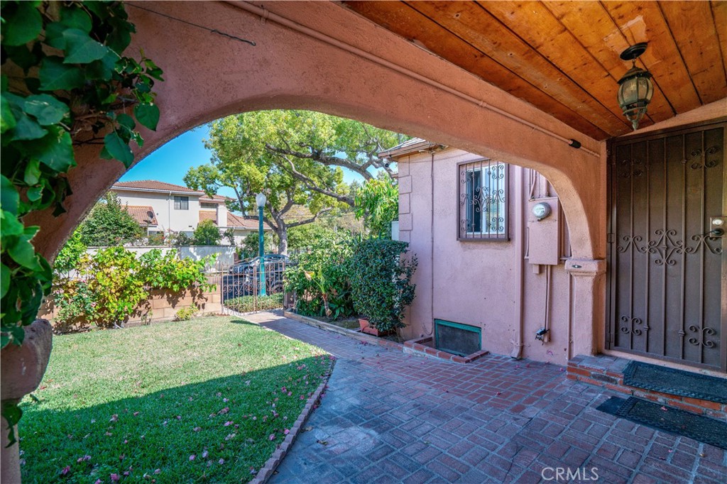 Properties 3 2013 S Palm Ave