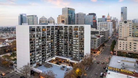 Photo of 801 801 Franklin St St #1022, Oakland, CA 94607 (MLS # 41123476)