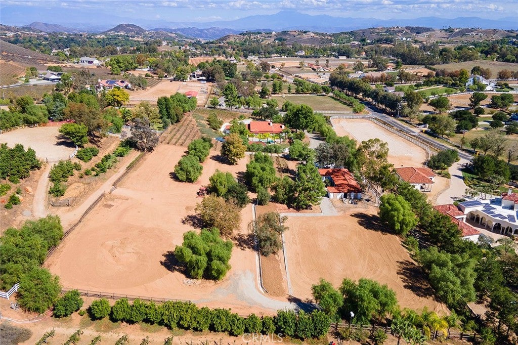 39555 Avenida Bonita
