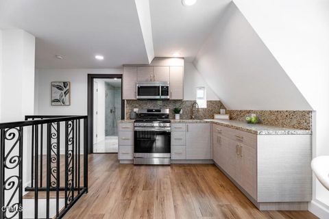 Photo of 1161 Ruberta Avenue #AA, Glendale, CA 91201 (MLS # P1-22989) Photo of 1161 Ruberta Avenue #AA, Glendale, CA 91201 (MLS # P1-22989)