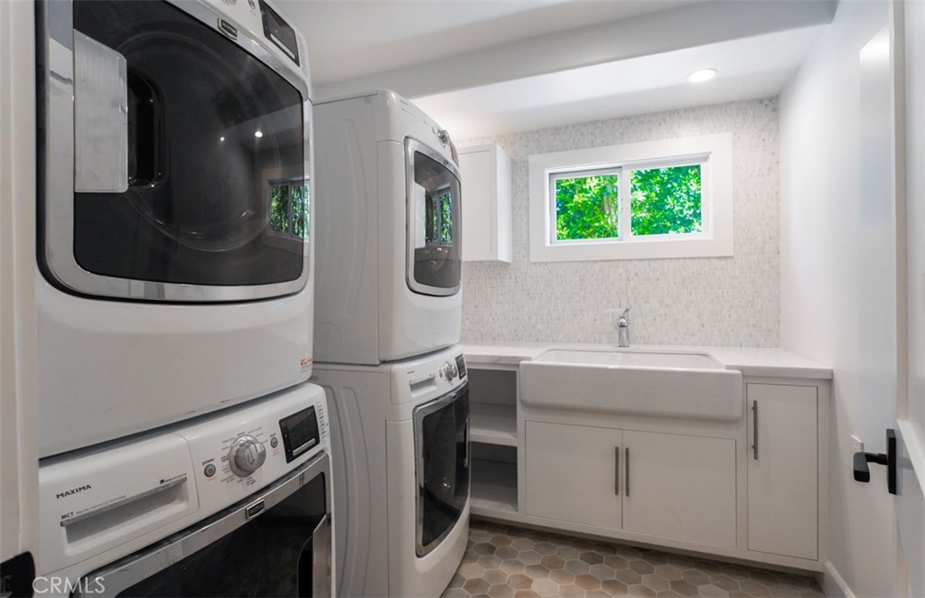 Big Canyon Custom (BCCS) - Residential