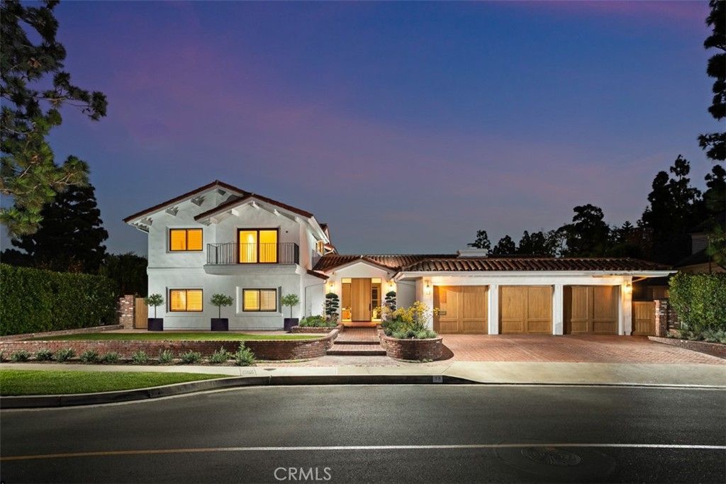 Photo of 38 Royal Saint George Rd, Newport Beach, CA 92660 (MLS # OC25242931)