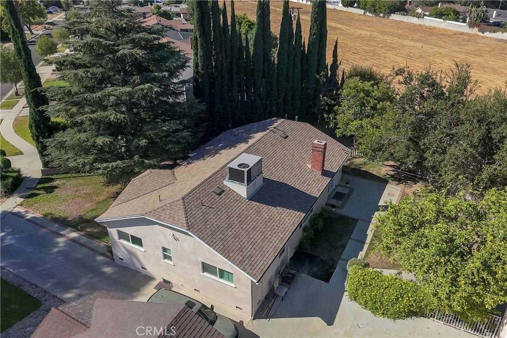 9433 Geyser Avenue