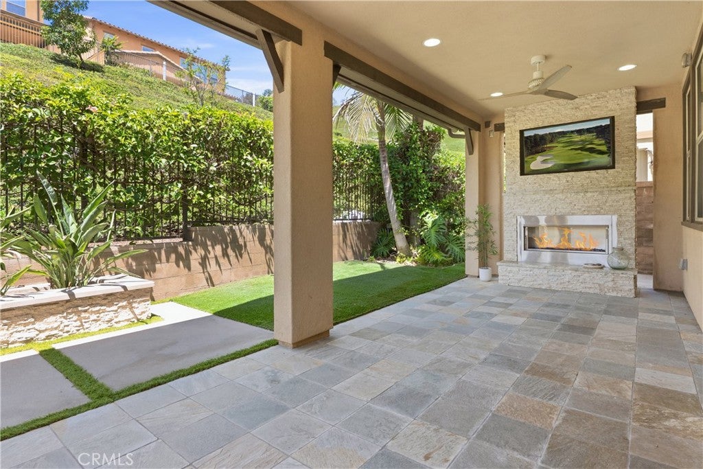 31 Gamella Street