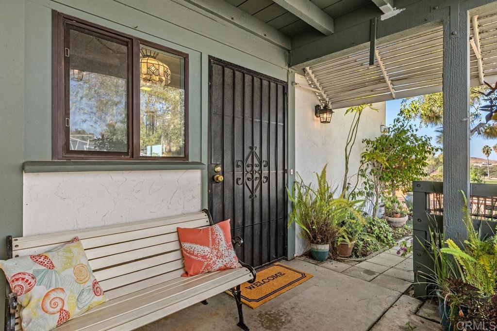3621 Vista Campana S 105