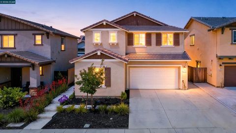 Photo of 3056 Balance Cir CIR, Fairfield, CA 94533 (MLS # 41133473)