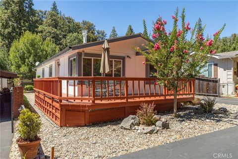 Photo of 39737 Road 274 #45, Bass Lake, CA 93604 (MLS # MD25163542)