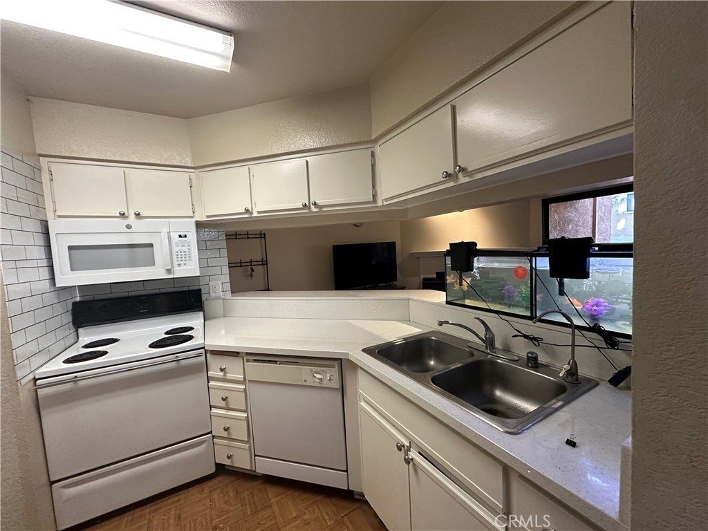 10655 Lemon Avenue 2709