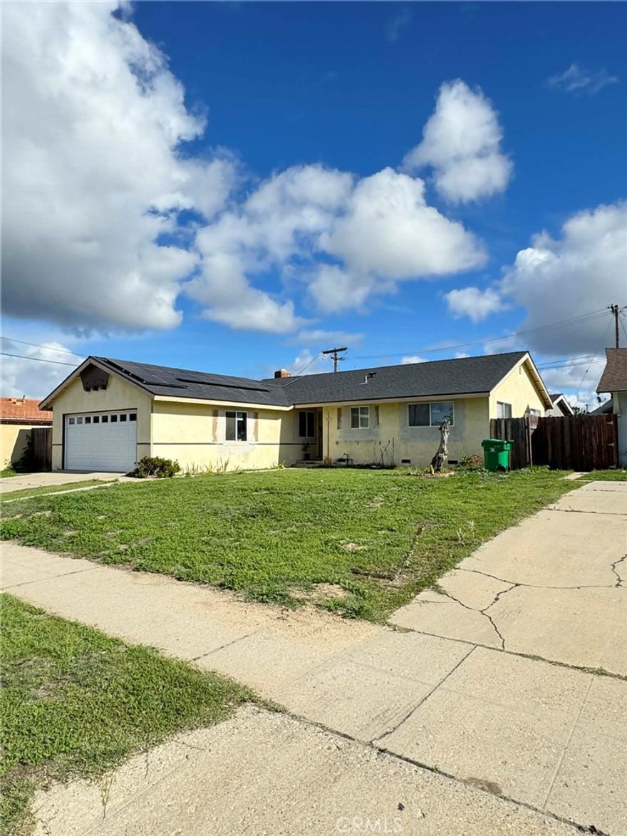 Comfortable single-level home in a desirable Santa Maria neighborhood. Offering 3 bedrooms, 2 baths, and 1,145 sq ft, this property includes an attached garage and a generous lot with room for outdoor activities, gardening, or future enhancements. Conveniently located near local amenities, making this a great option for first-time buyers or investors.