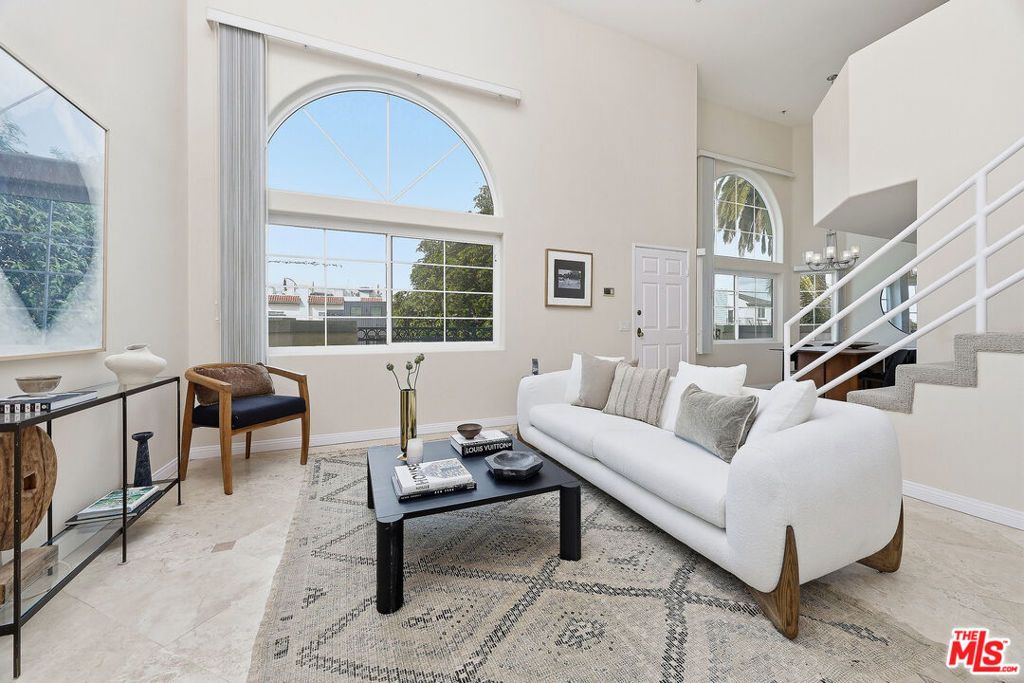 Photo of 3900 Beethoven Street #302, Los Angeles, CA 90066 (MLS # 26649285)