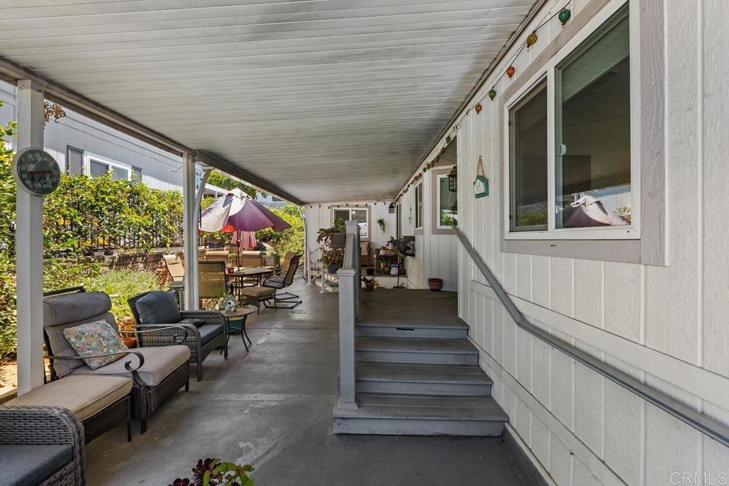 1626 Wisteria Glen
