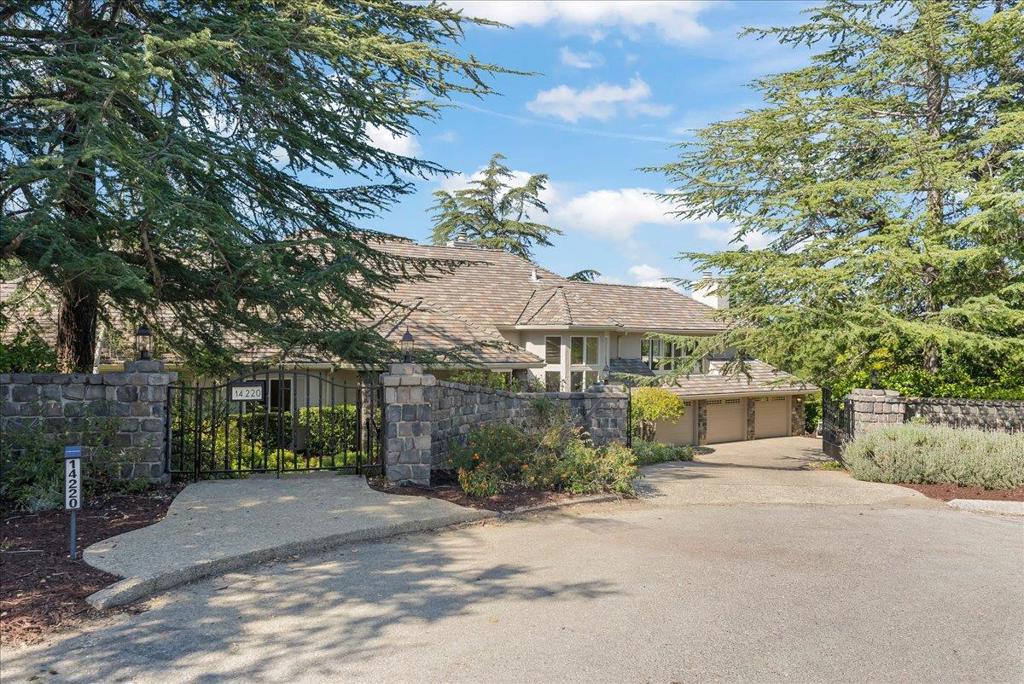 14220 Wild Plum Lane