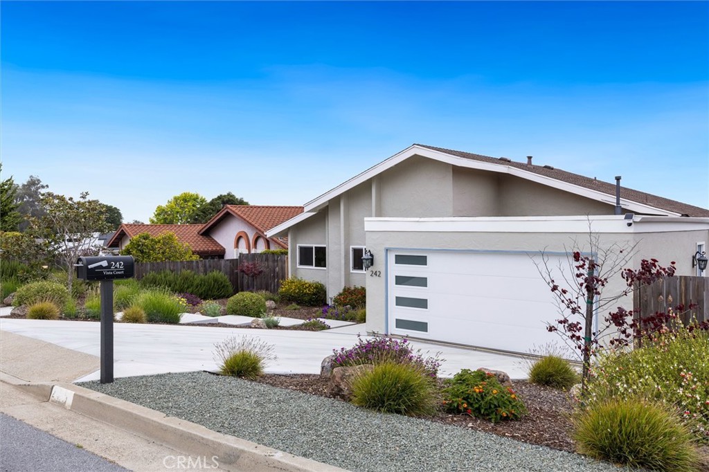 242 Vista CT