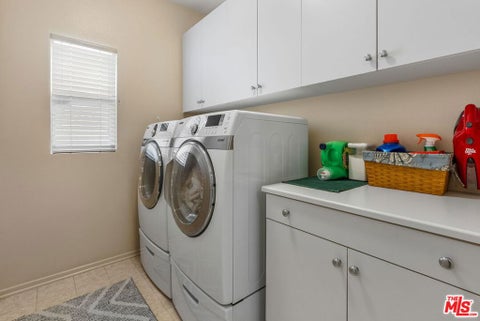 Tiny photo for 7276 Glenhaven Court, West Hills, CA 91307 (MLS # 26832731)