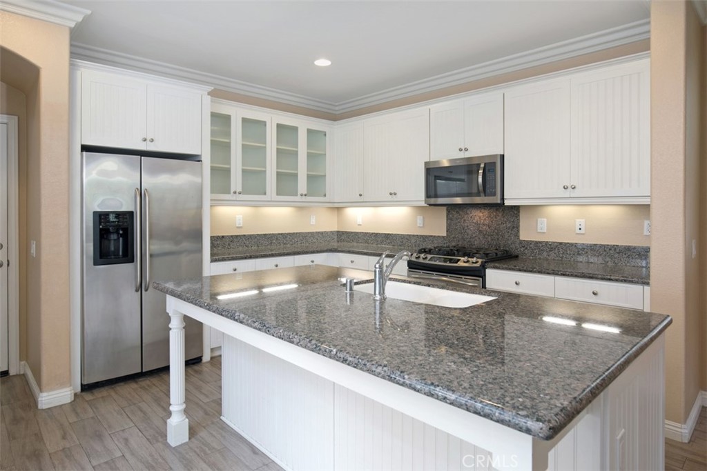 40218 Everett Way