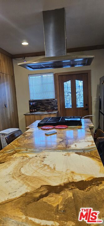 432 W 49th Street