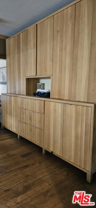 432 W 49th Street