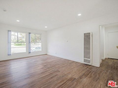 Photo of 3370 W 83rd Street, Inglewood, CA 90305 (MLS # 26669807)